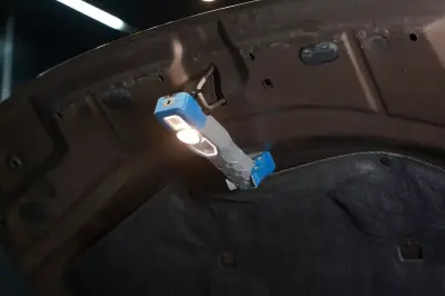 LINTERNA DE INSPECCIÓN en uso