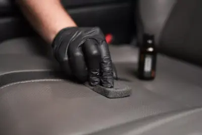 V-LEATHER PRO en uso